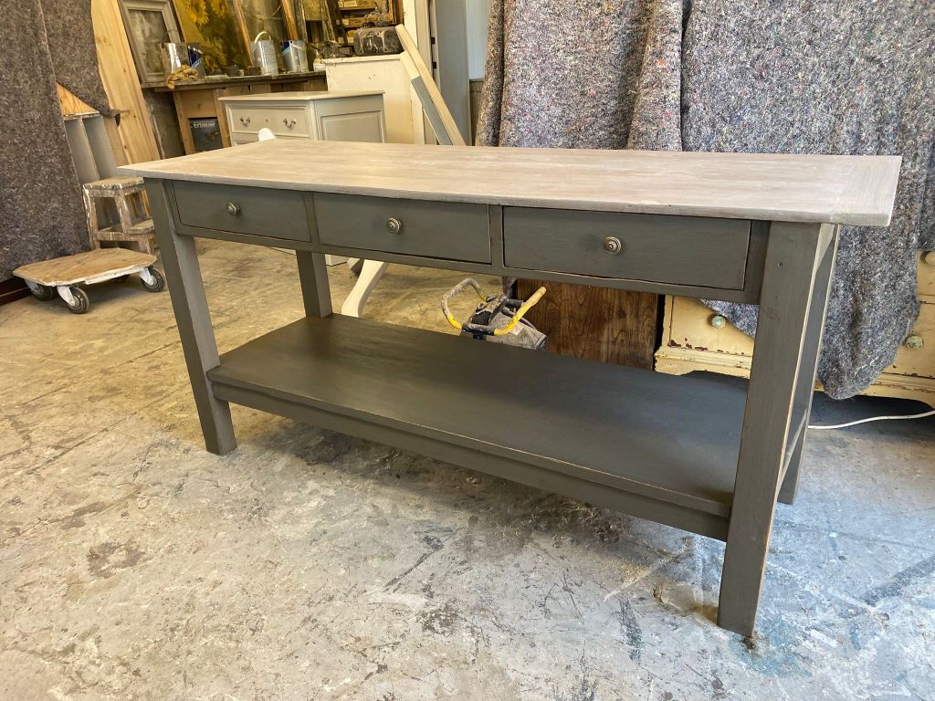 Three Drawer Pot Board Server