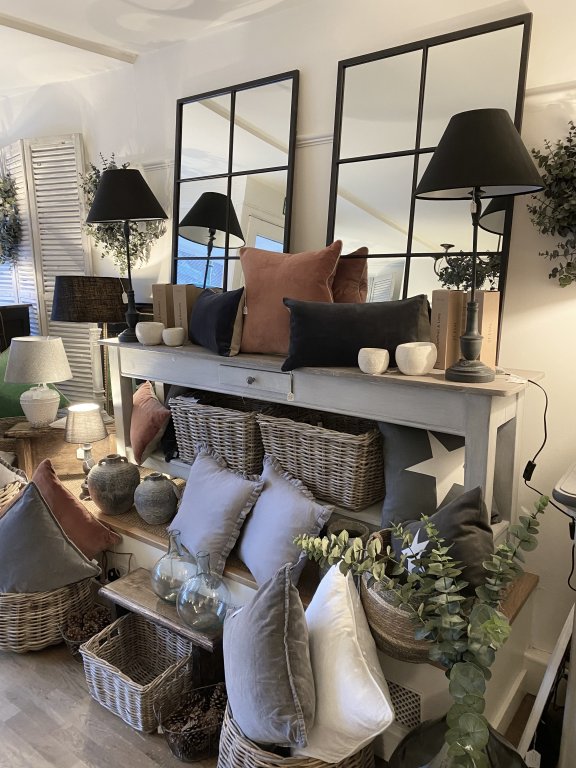 Long And Narrow French Hall Table / Console Table