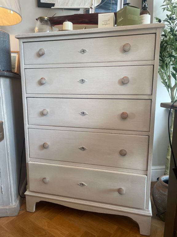 French Five Drawer Commode / Chest Of  Drawers
